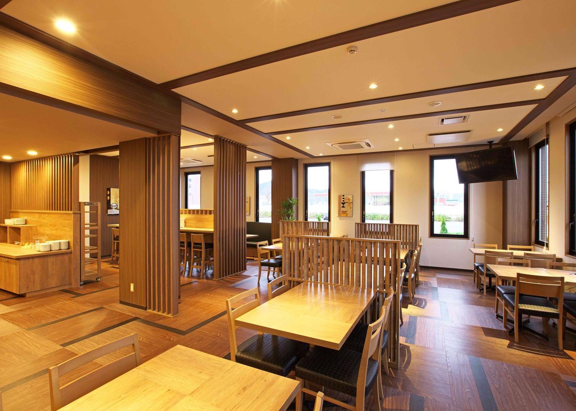 โรงแรมรูท อินน์ ซะบะเอะ Sabae ภายนอก รูปภาพ
